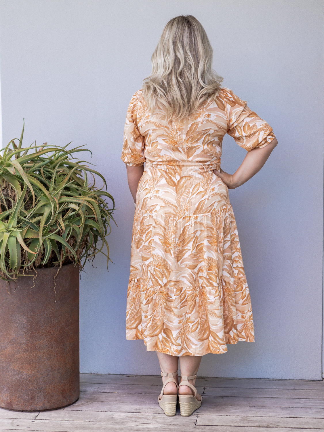Portia Waisted Flowy Dress - Palm Springs