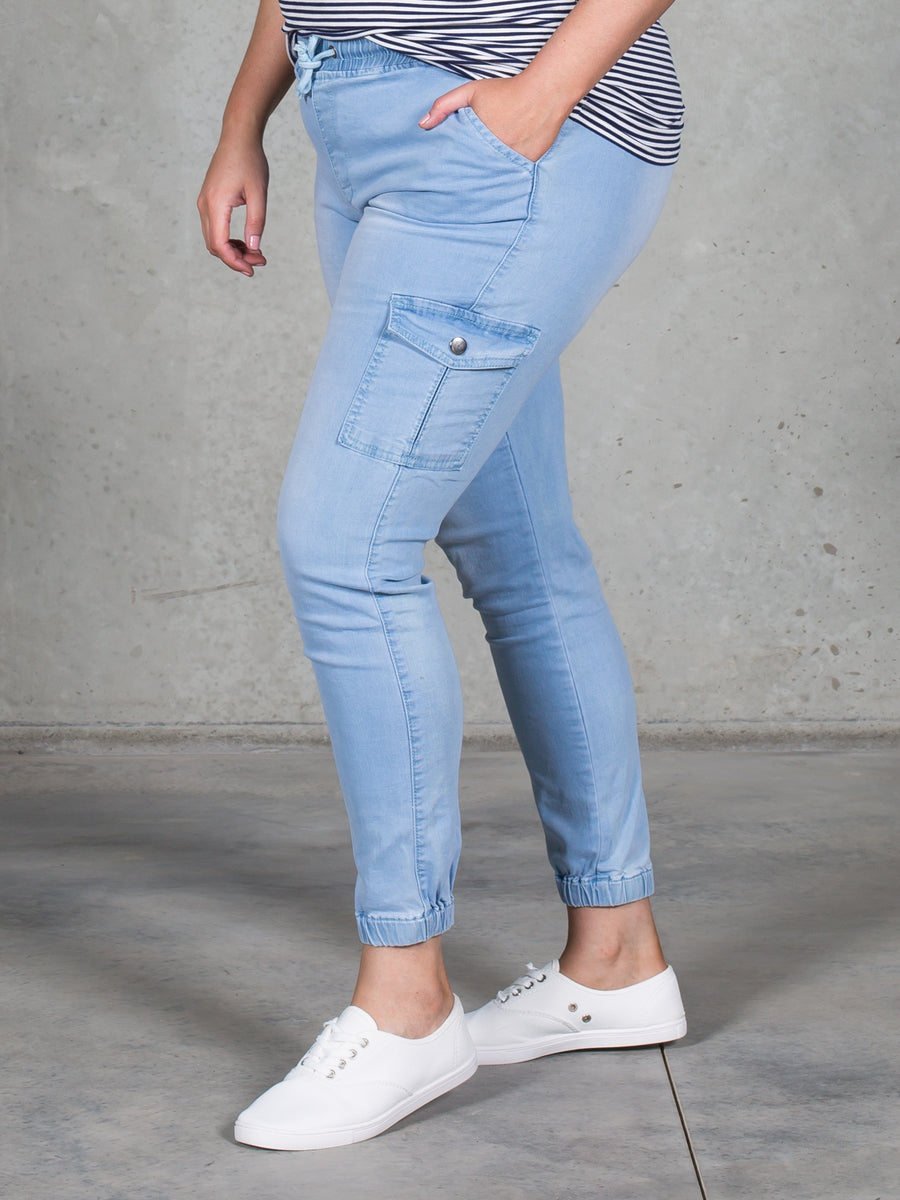 Baby blue online womens joggers