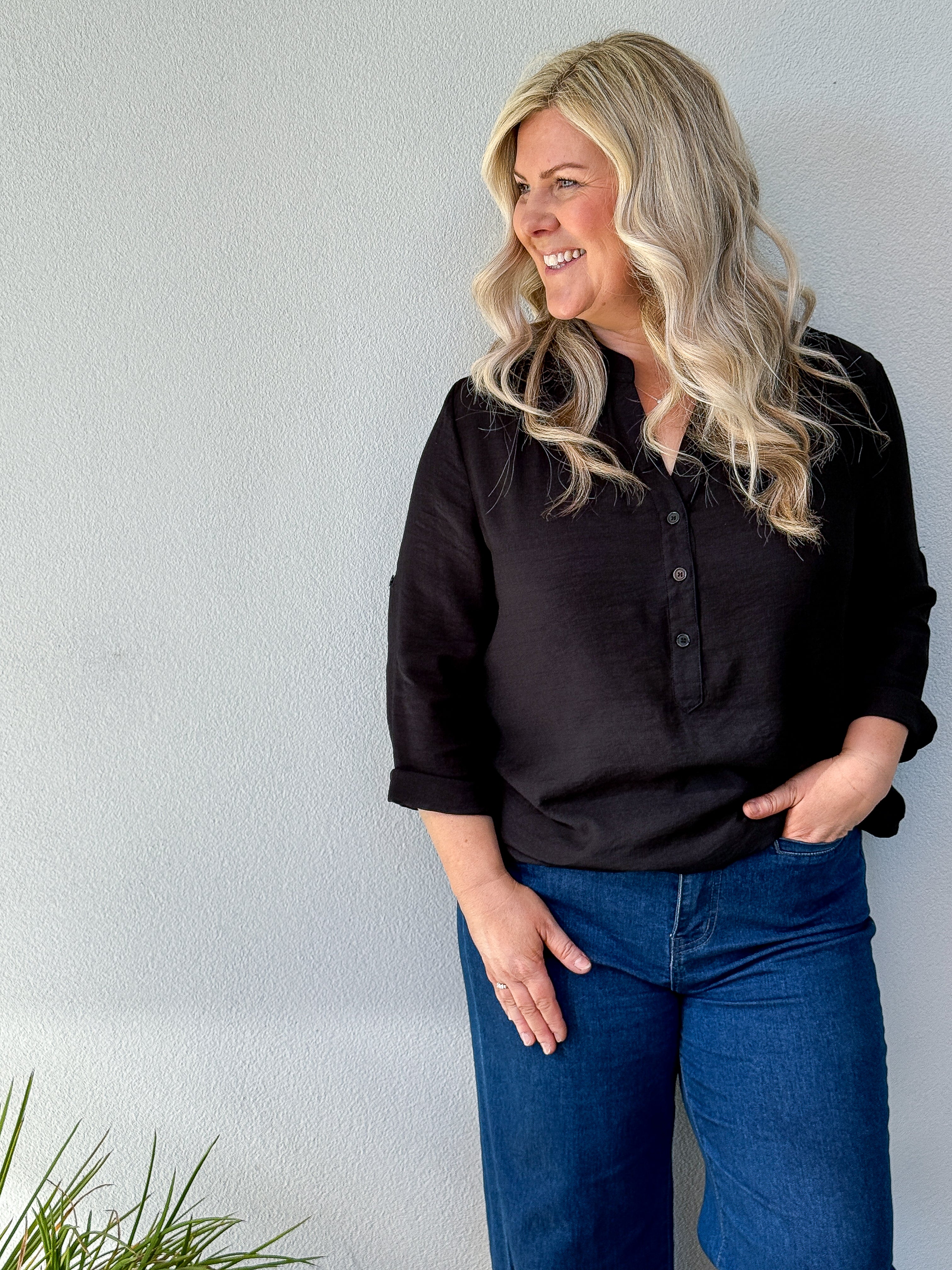Avery Shirt - Black