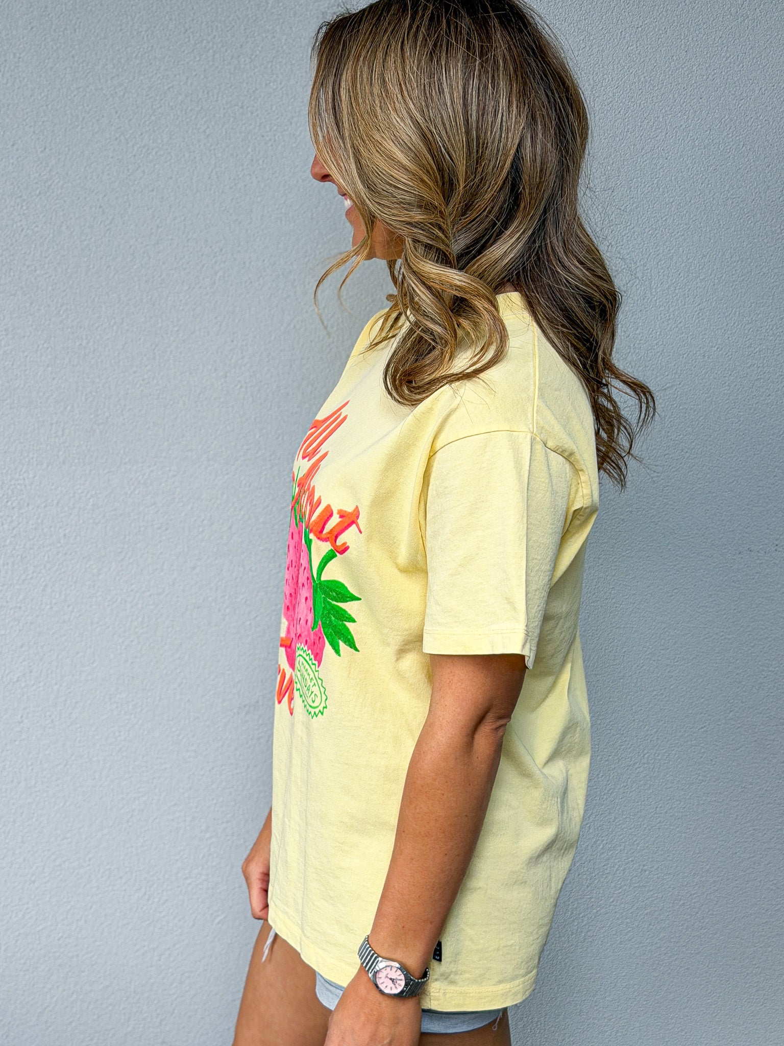 Berry Market Relaxed Tee - Yellow