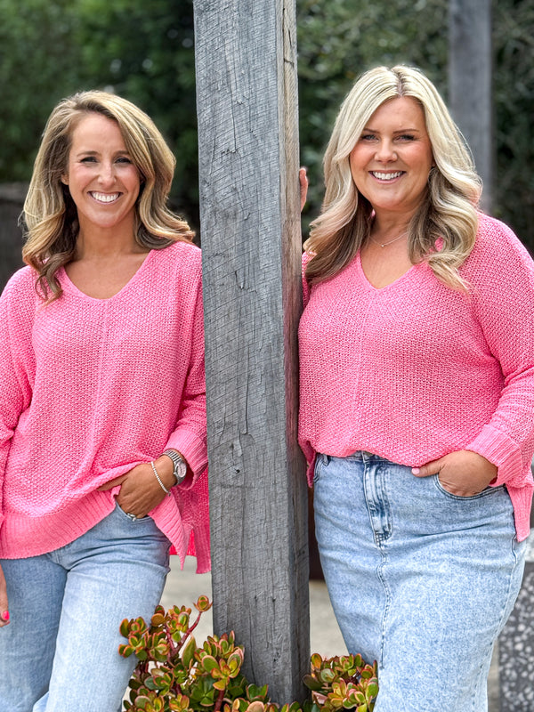 Cassie Slouchy Knit Jumper - Neon Pink