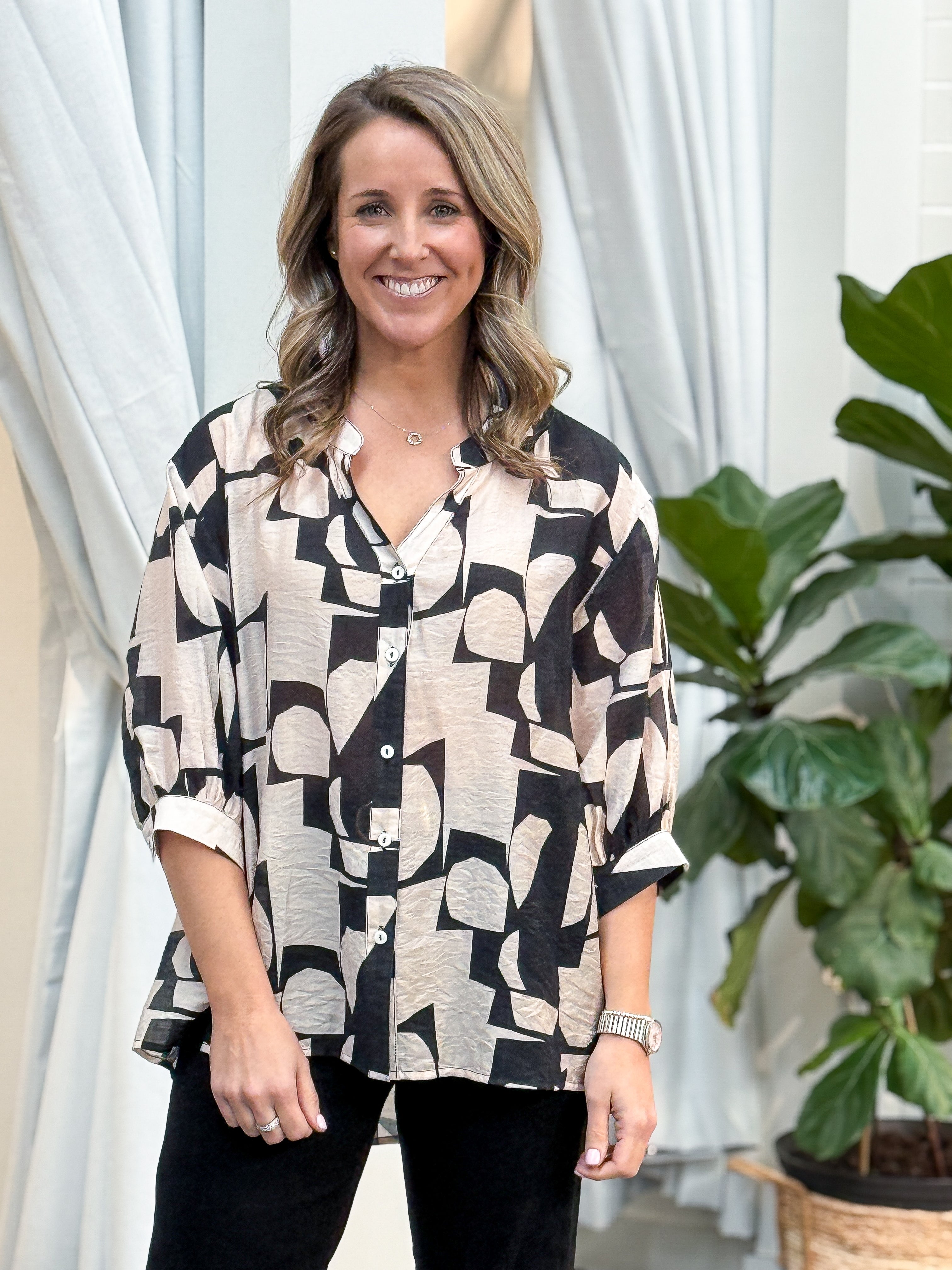 Chloe Blouse - Black and White