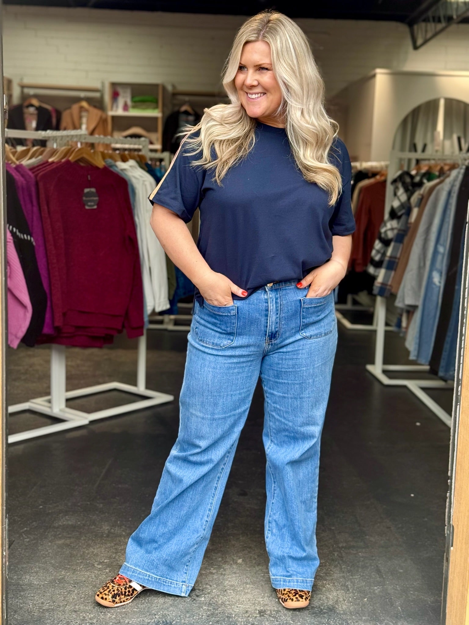Asha Tee - Navy