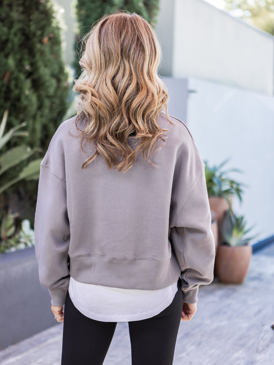 Active Tonal Sweater - Charcoal