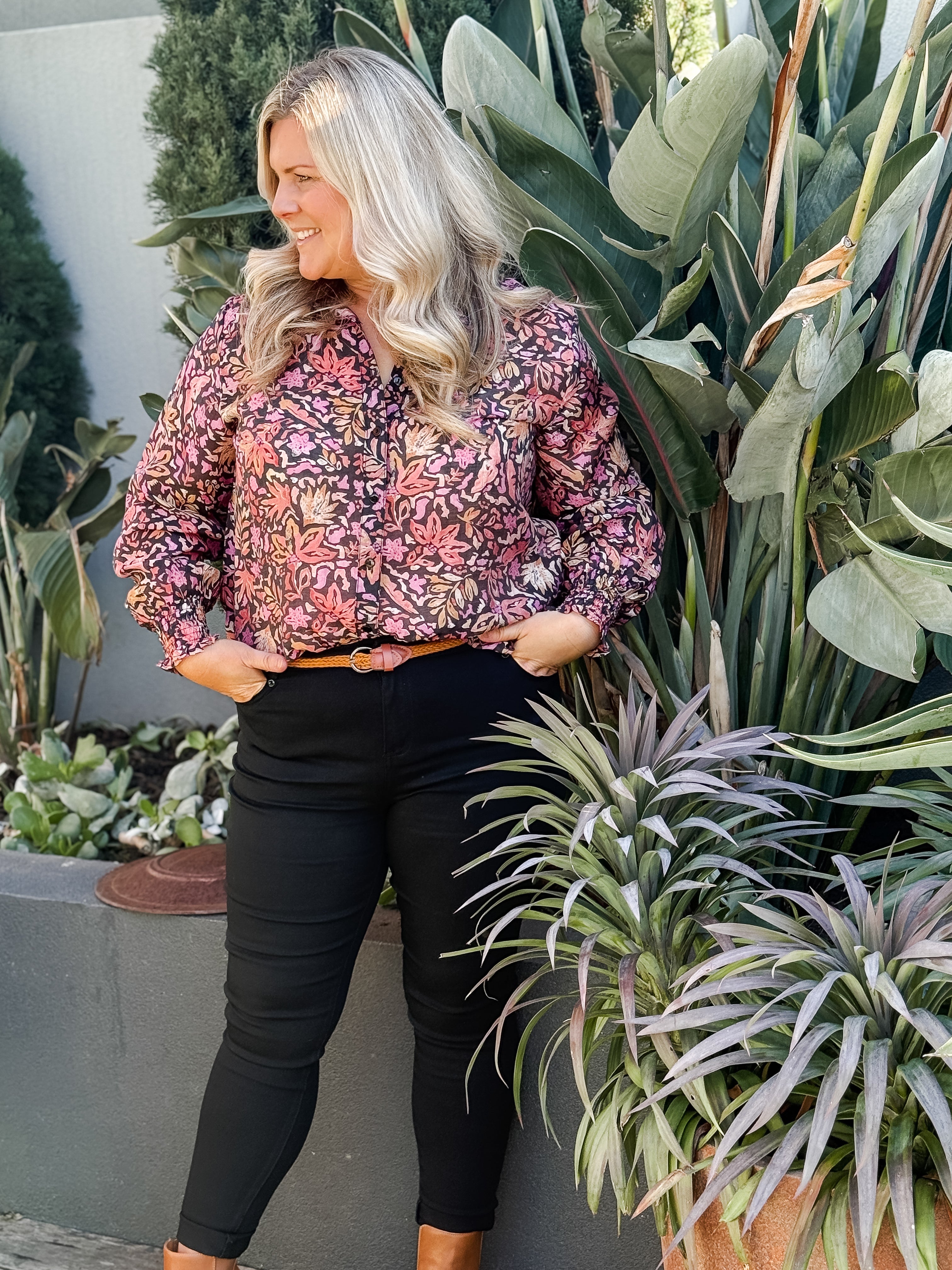 Jannali Shirt Black Floral