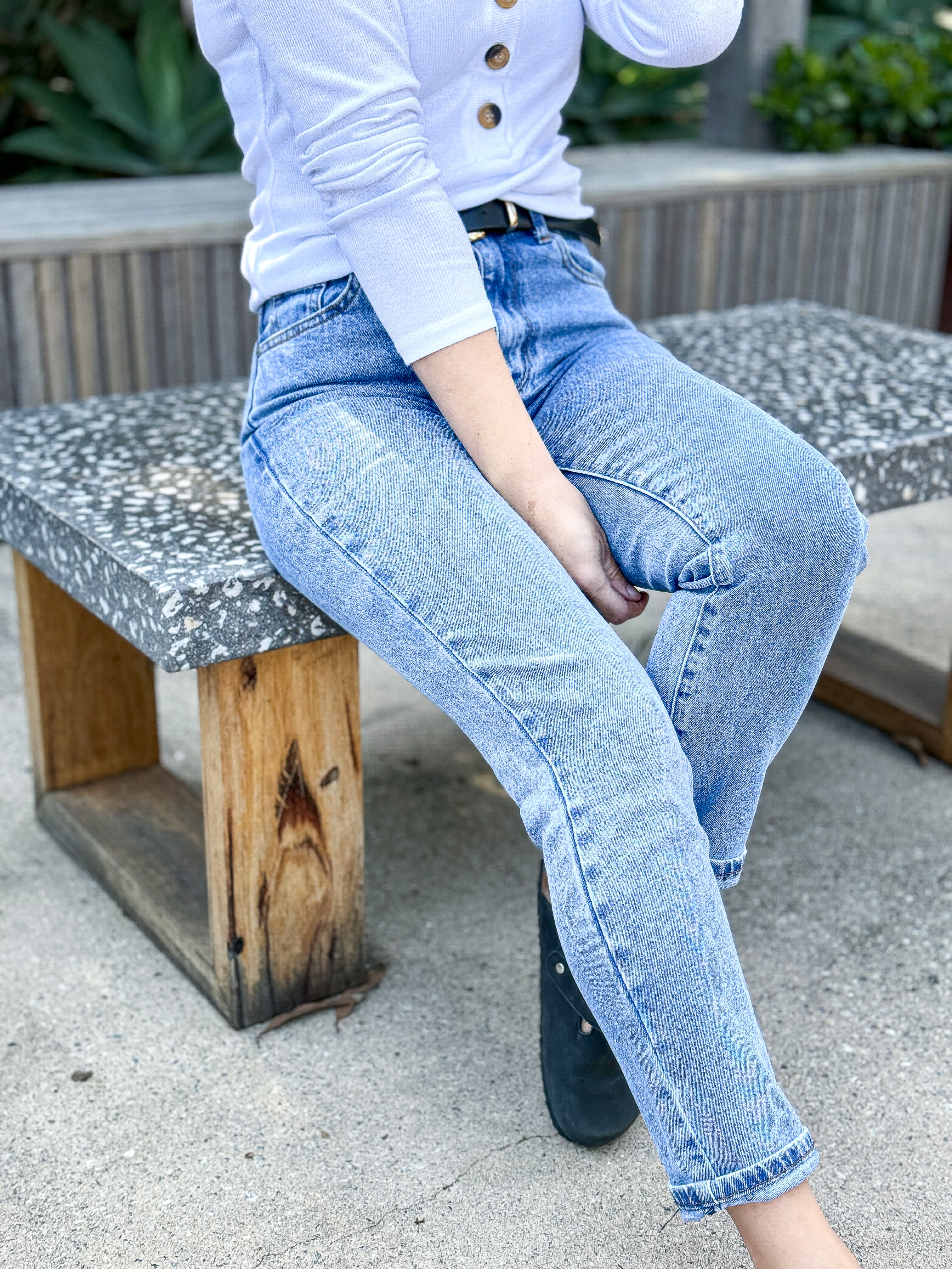 Monica Mom Jeans - Heritage Blue