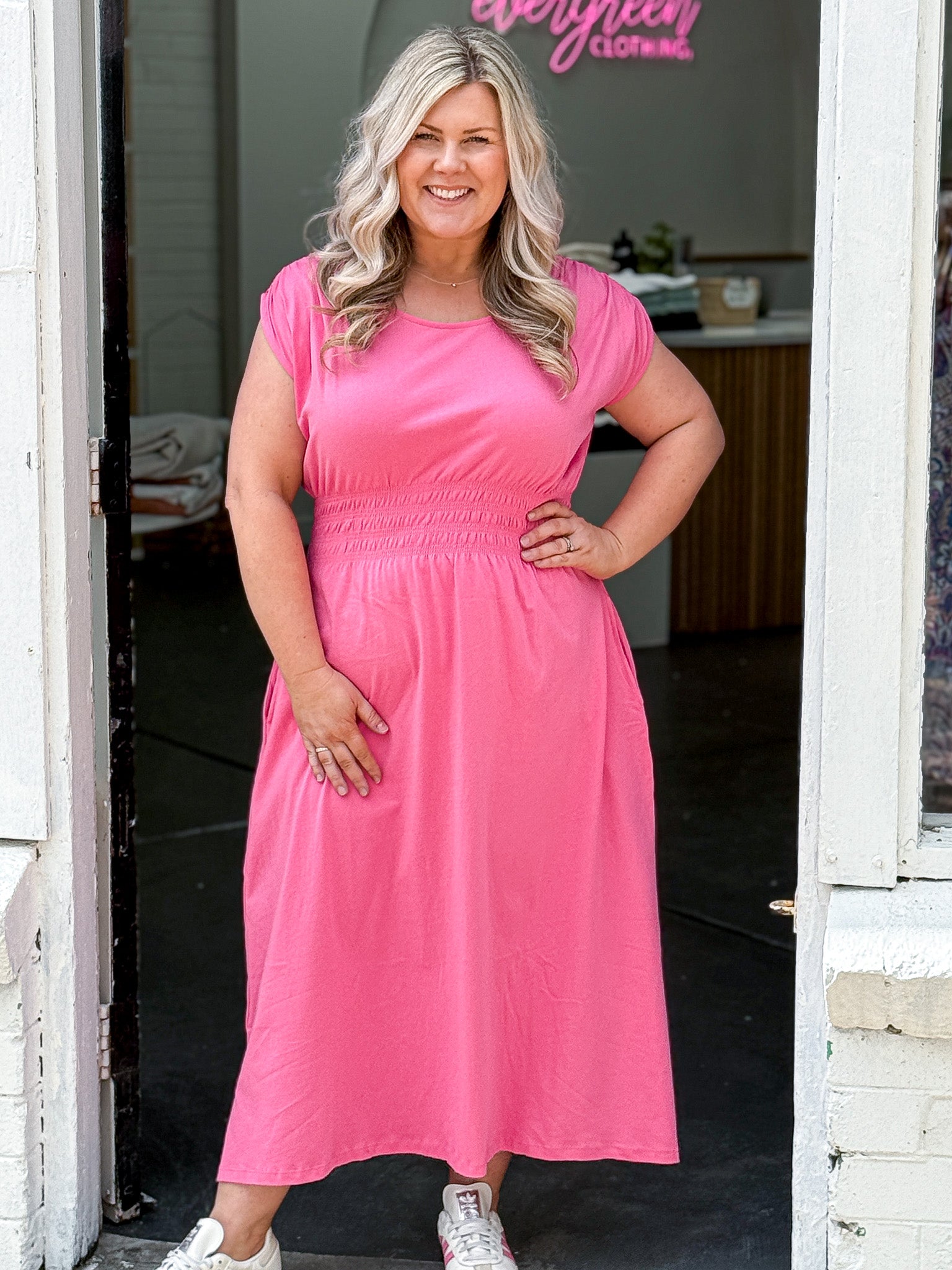 Nelle Midi Dress - Chateau Rose