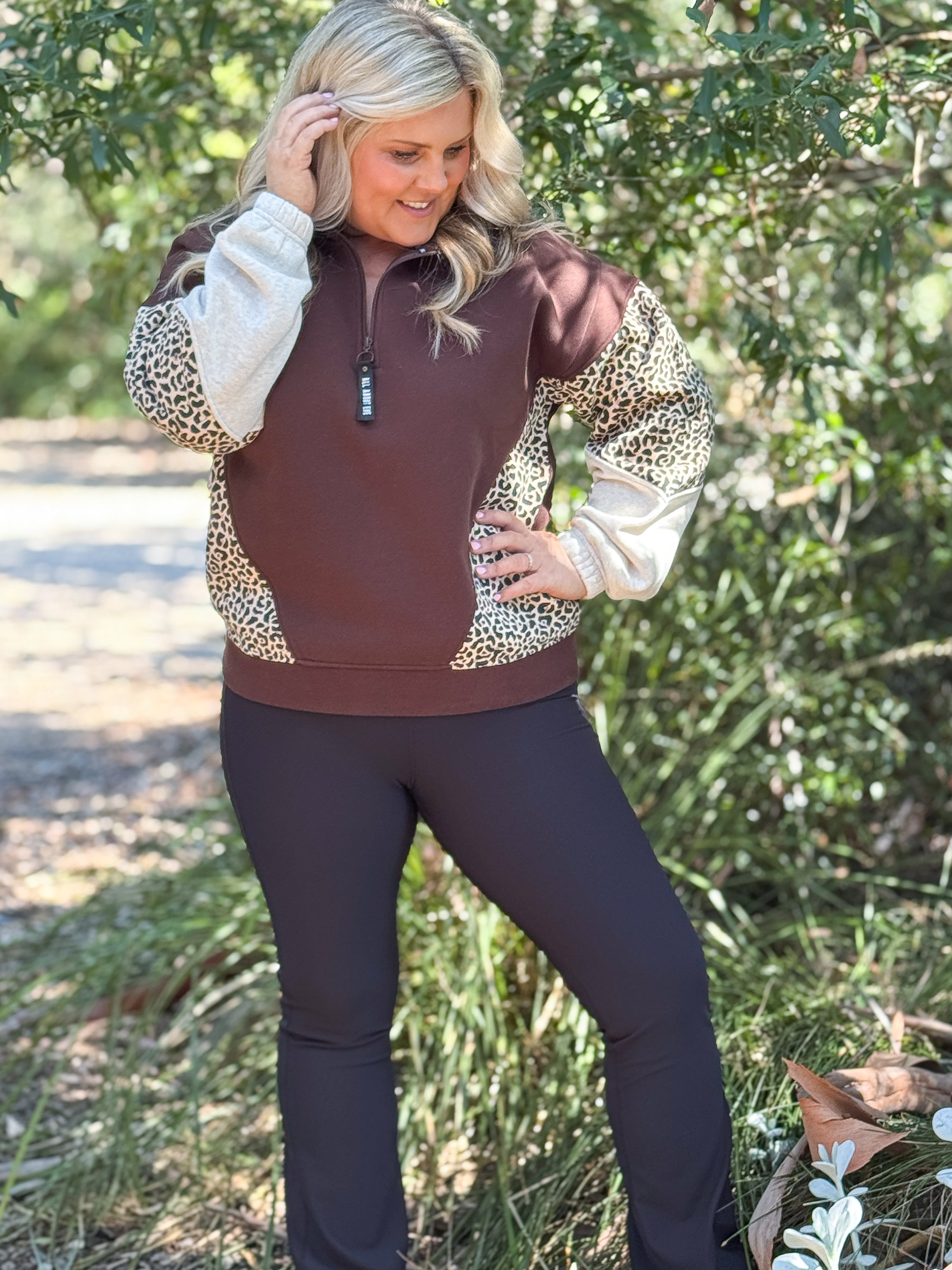 Savannah Panel 1/4 Zip - Brown