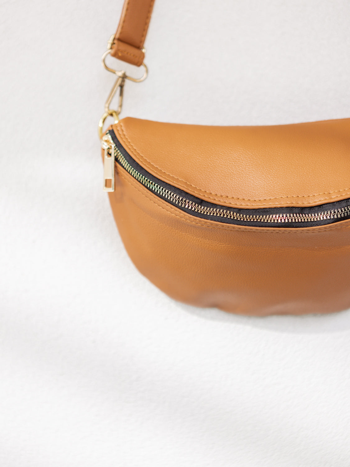 Cameron Crossbody Bag - Tan