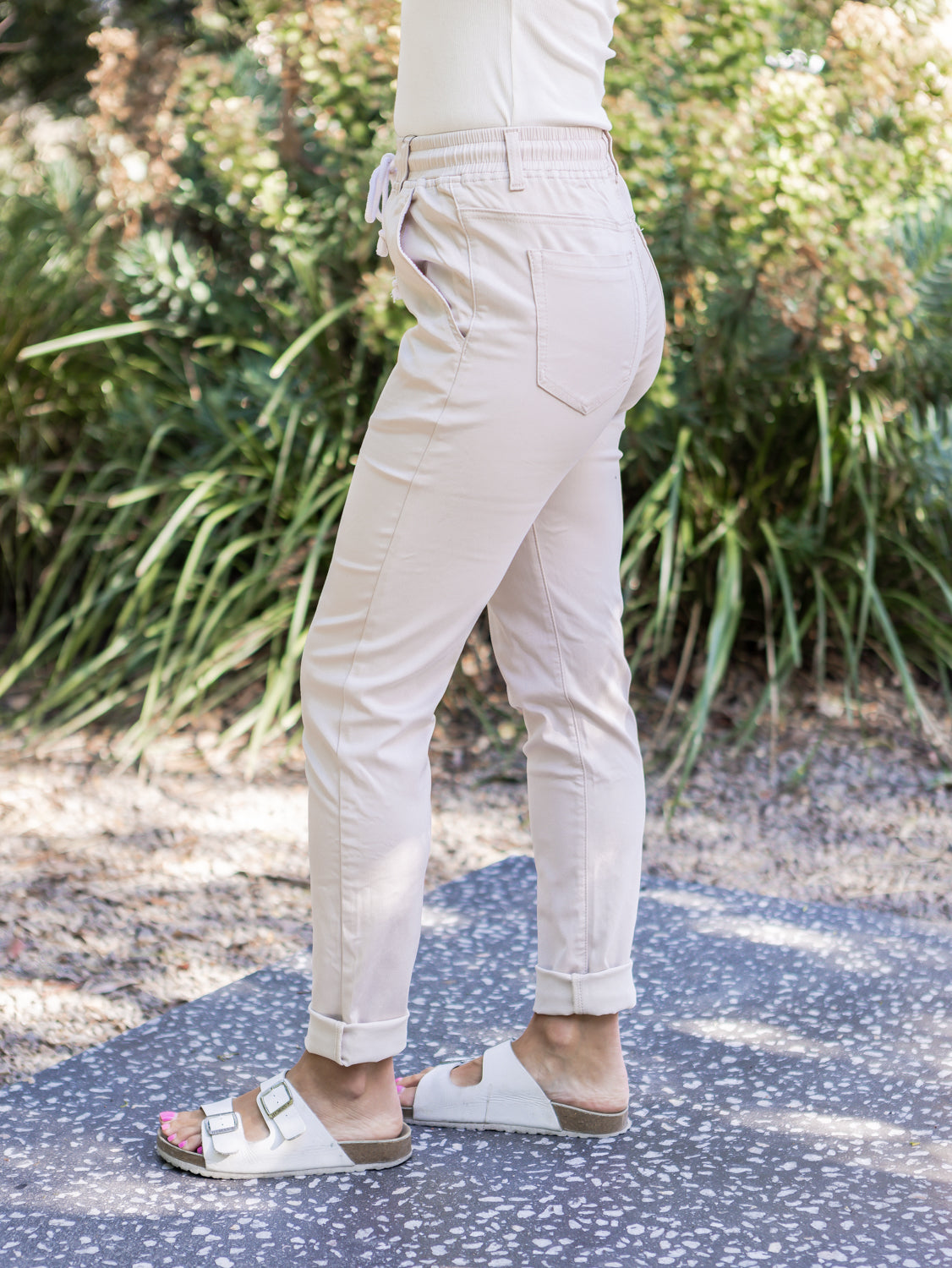 Carrie Chinos - Beige